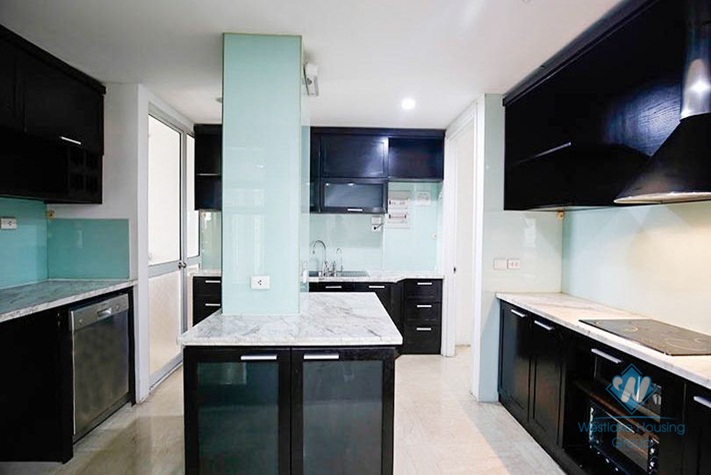 Beautiful three bedrooms apartment for rent in P building, Ciputra, Tay Ho, Ha Noi